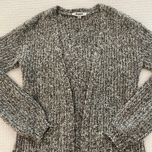 BB Dakota long cardigan with pockets; size small; open front - Picture 1 of 5